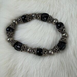 Silver Tone & Black Plastic Bead Stretch Bracelet